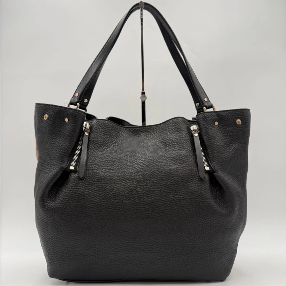 Burberry Black Leather Women's Bag - Picture 3 of 14